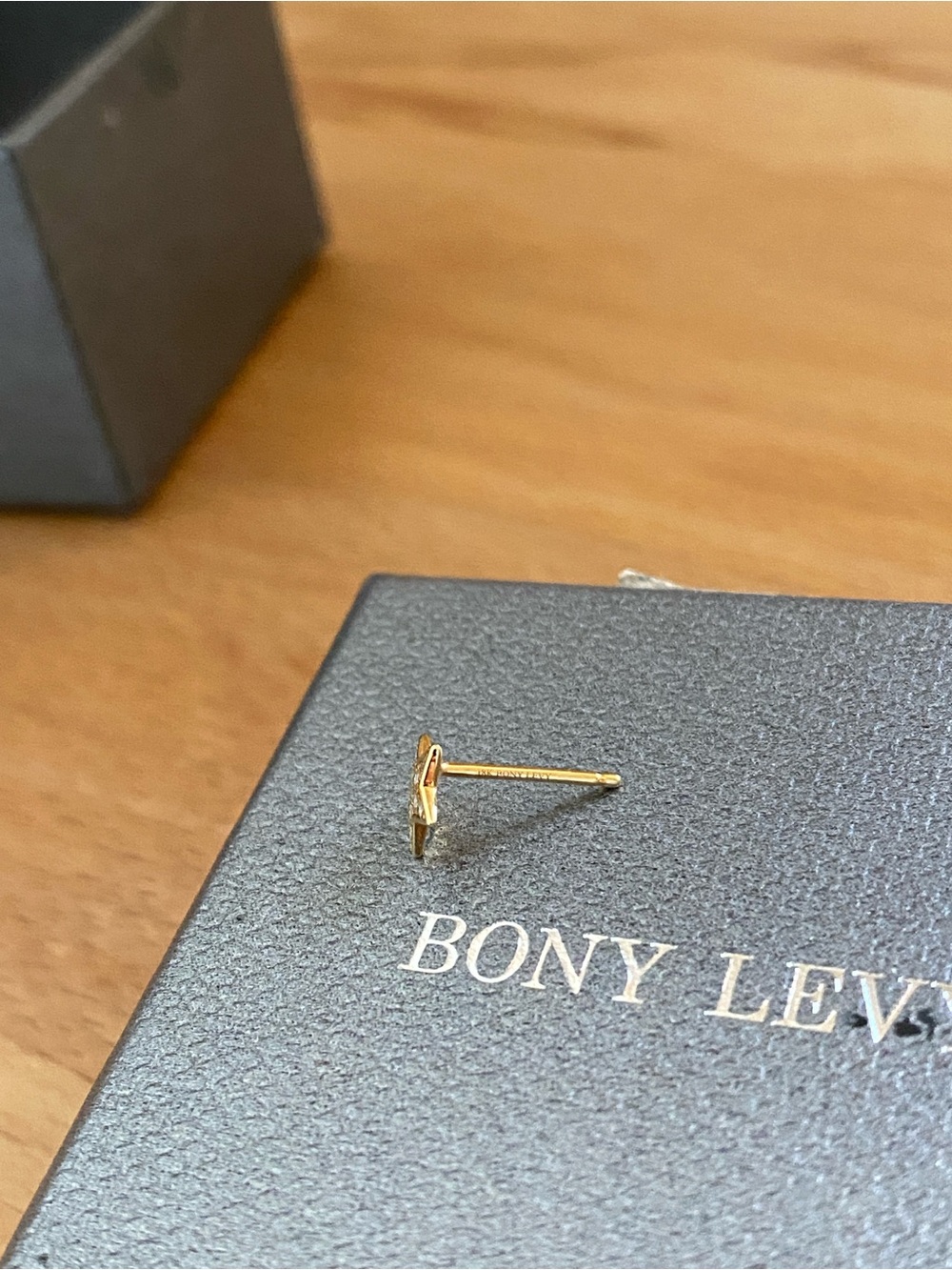 Bony Levy Gold Star 18K Yellow Gold  Stud Earrings - Picture 8 of 14